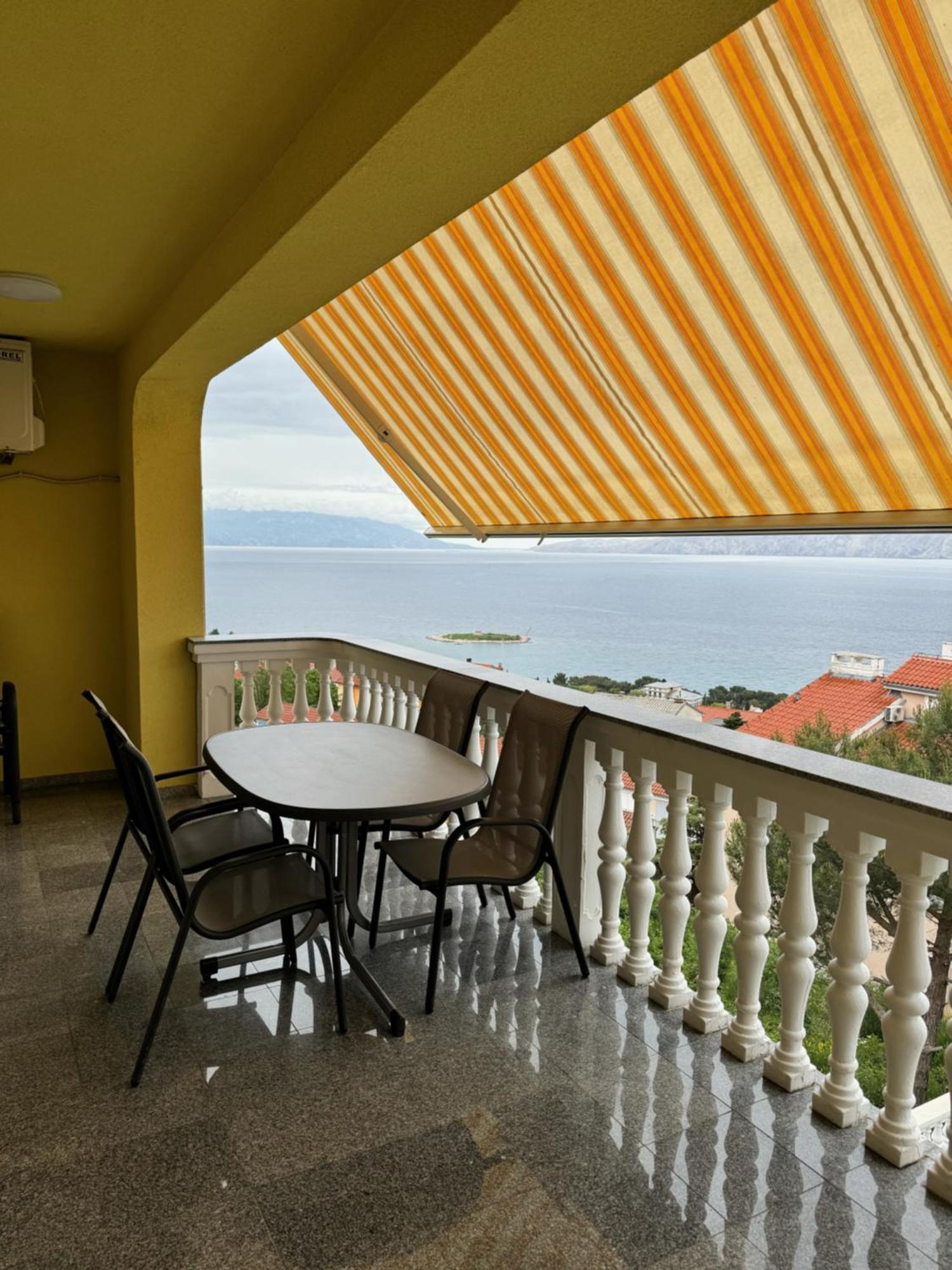 Haus Ella Apartment Нови Винодолски Екстериор снимка