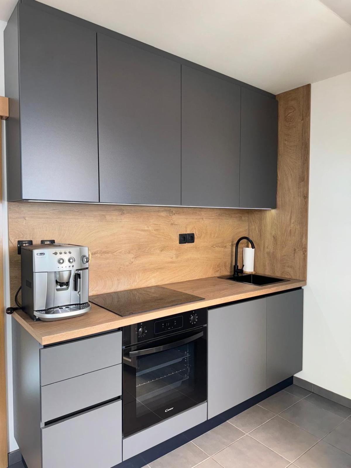 Haus Ella Apartment Нови Винодолски Екстериор снимка