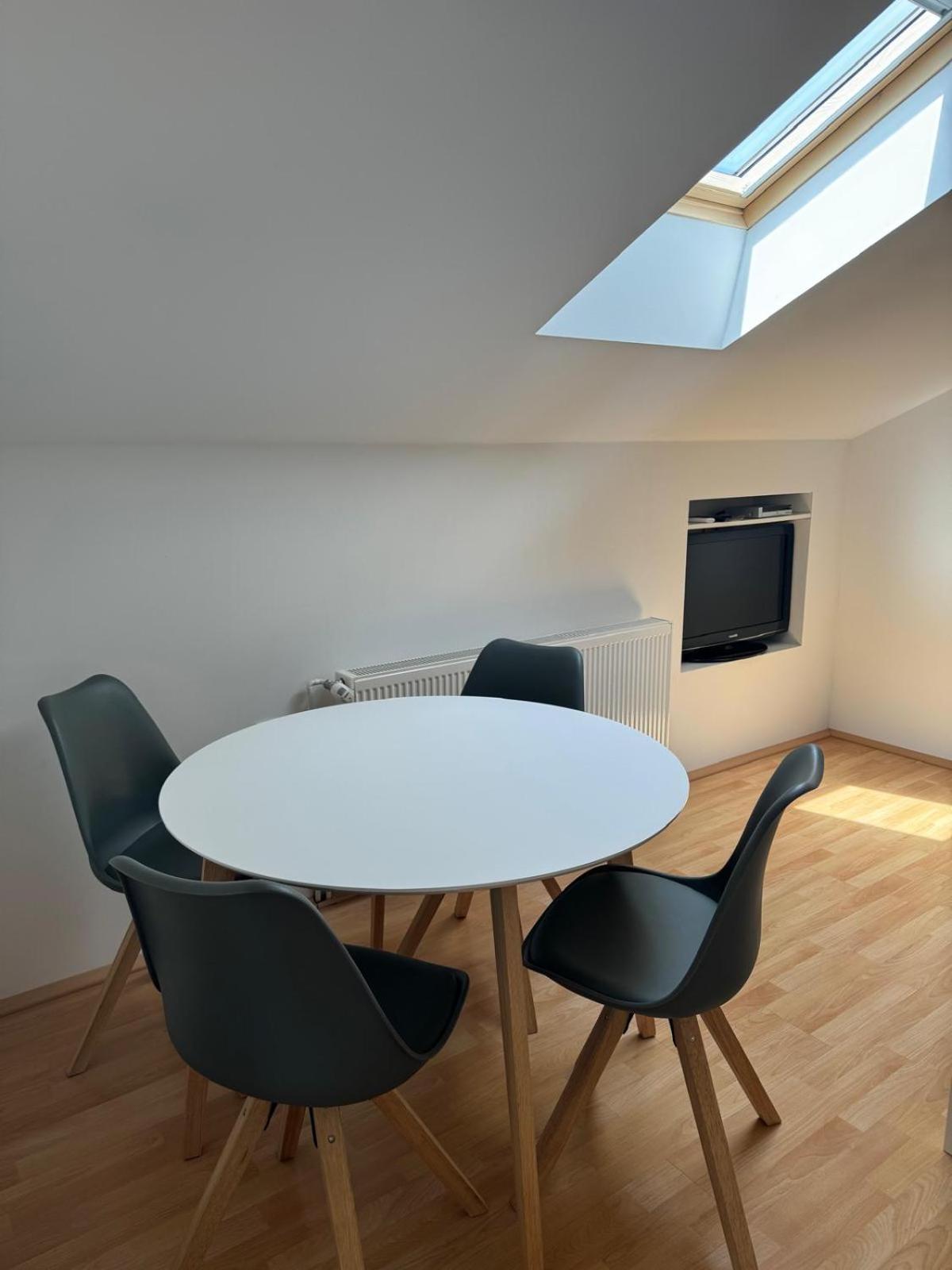 Haus Ella Apartment Нови Винодолски Екстериор снимка